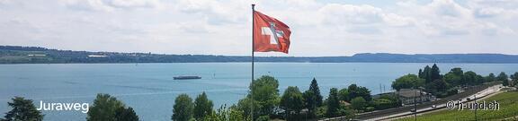 Jakobsweg mit Hund im Jura